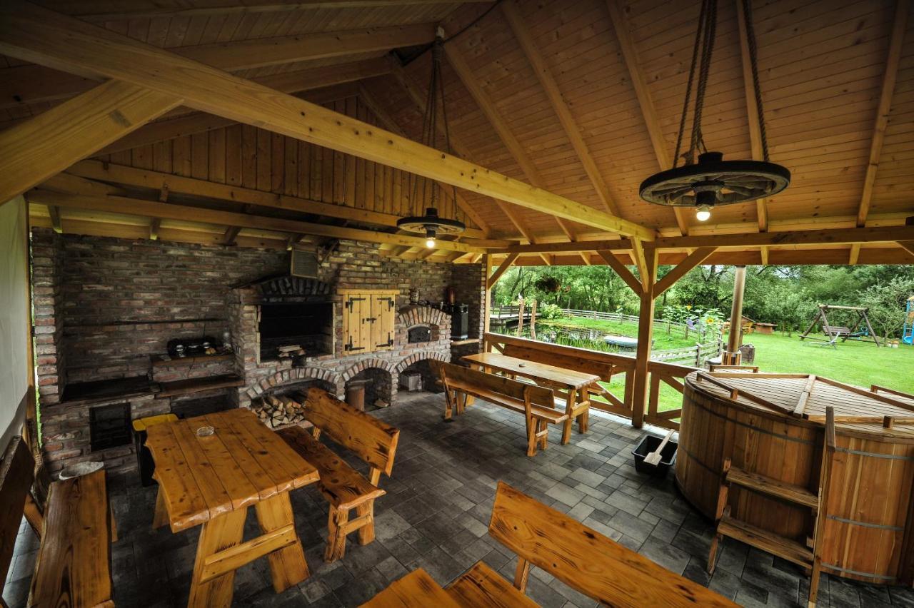 Swiety Spokoj Bieszczady 782-047-324 Ustrzyki Dolne Exterior photo